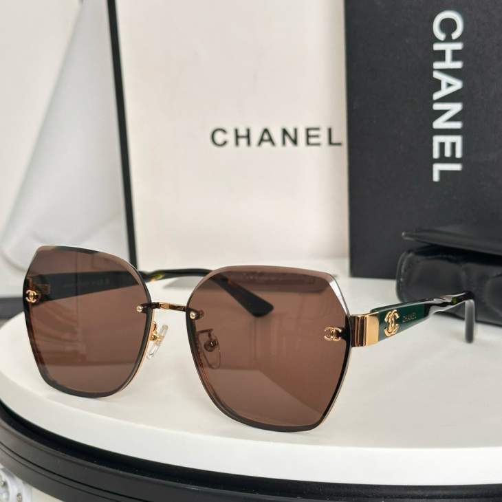 Picture of Chanel Sunglasses _SKUfw77619368fw